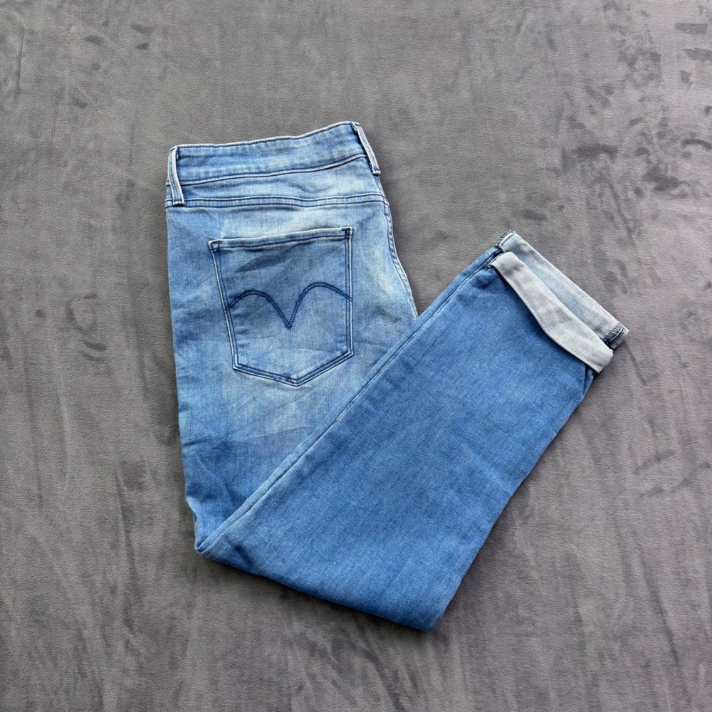 Levis Mid Rise Skinny Jeans Light Wash Blue Denim Cuffed Size 14